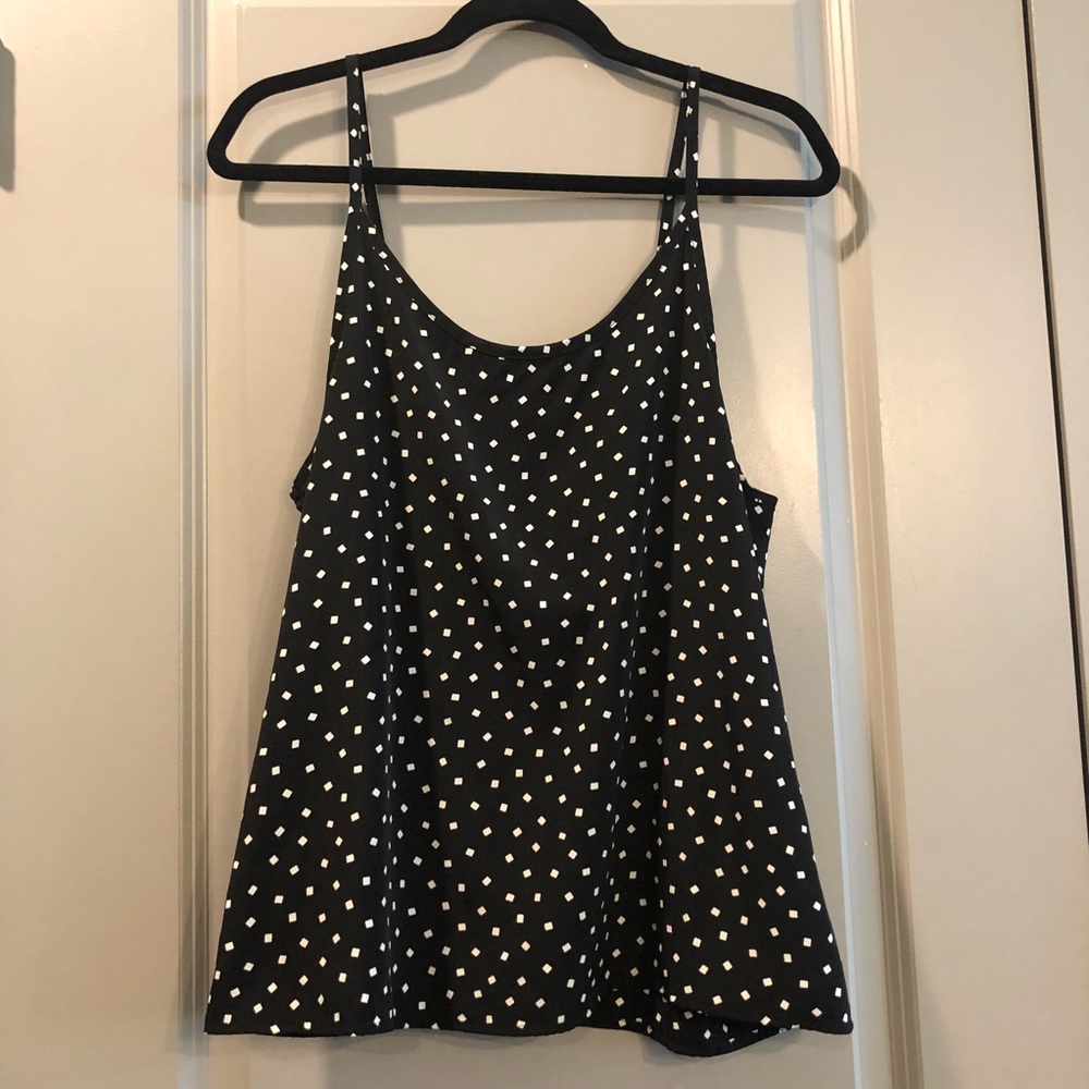 Painted Threads | Black White Open Back Tank